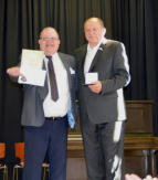 Präsident Michael A.C. Ashcroft wird geehrt